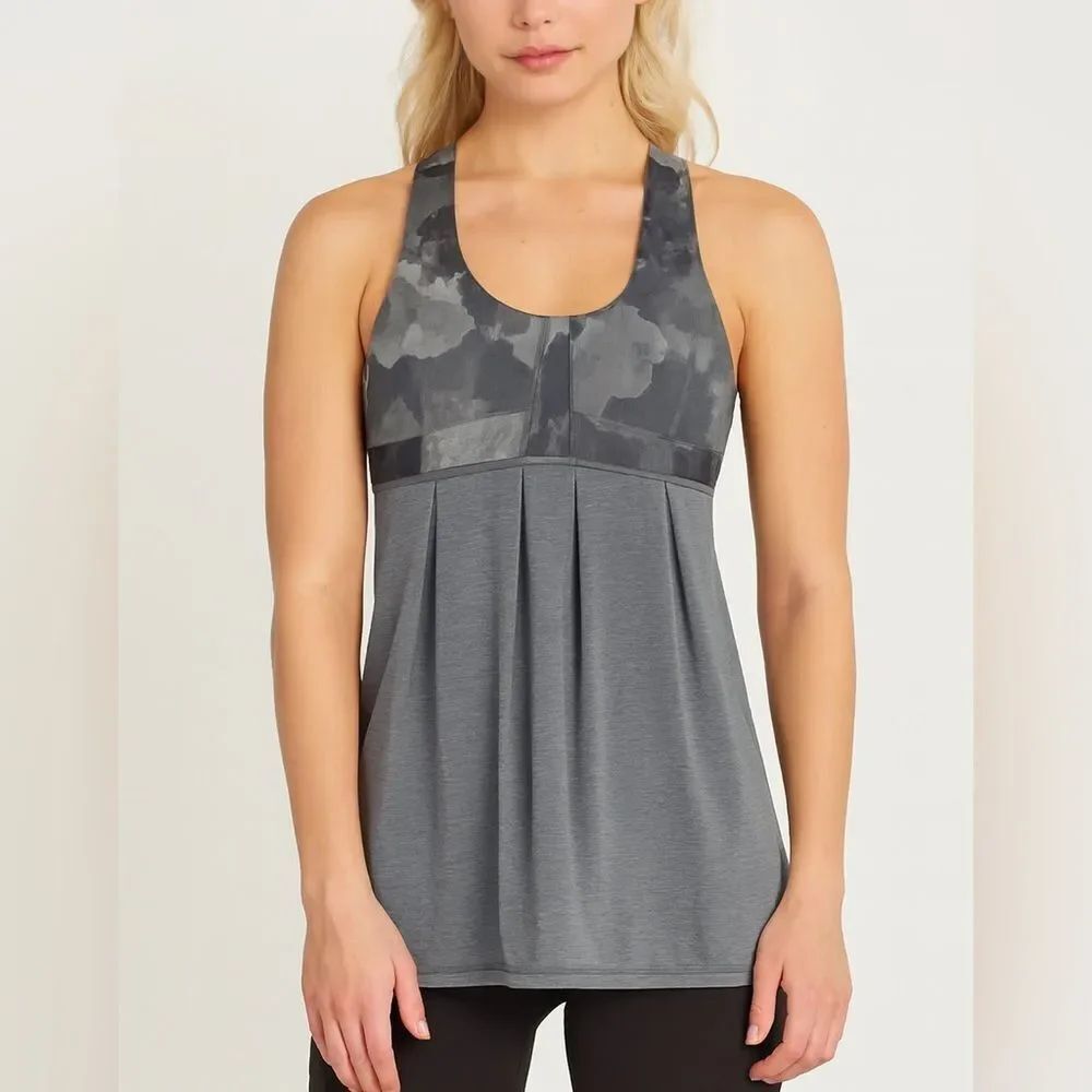 Lululemon Run Your Heart Out Built-In Bra Racerback Tank Gray Camo Top Size 6